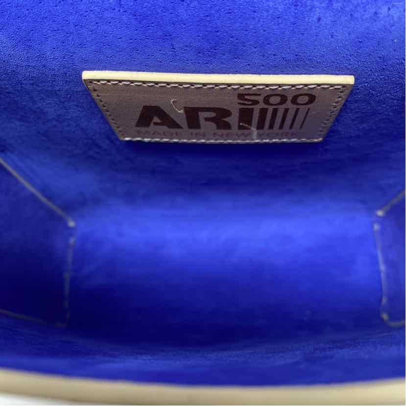 Pre-Owned Ari 500 Beige Leather Handbag