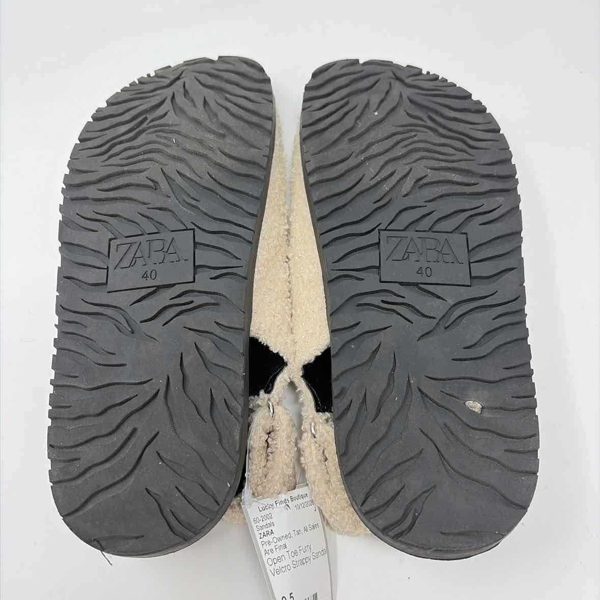 Pre-Owned Shoe Size 9.5 ZARA Tan Sandals