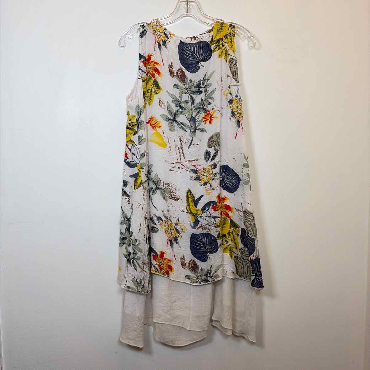 Pre-Owned Size S Whisper White Multi Casual Dress