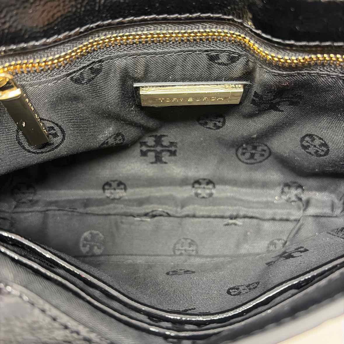 Pre-Owned Tory Burch Black Patent Handbag