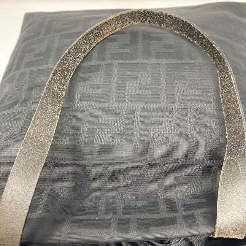 Pre-Owned Fendi Black Nylon Designer Handbag