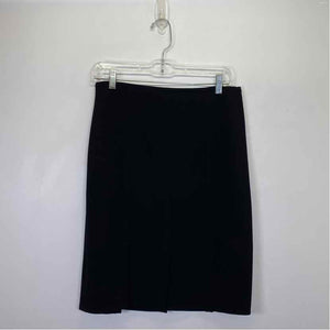 Pre-Owned Size 4/S St John Black Skirt