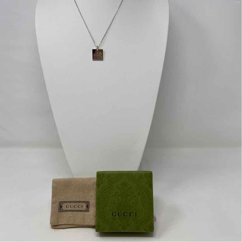 Pre-Owned Gucci Silver Sterling Designer Jewelry