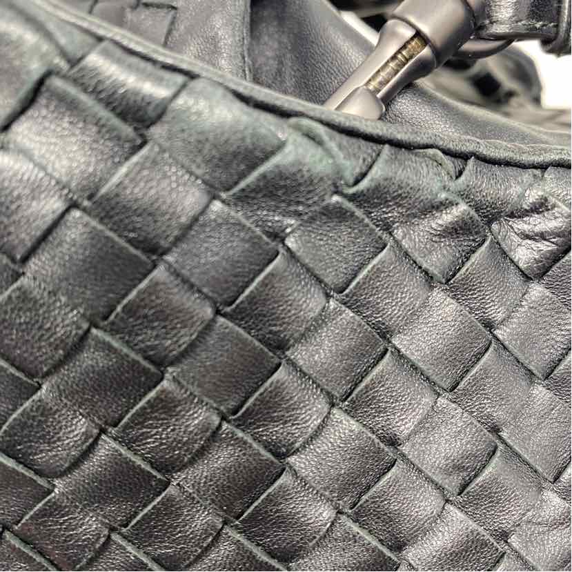 Pre-Owned Bottega Veneta Black Leather Designer Handbag