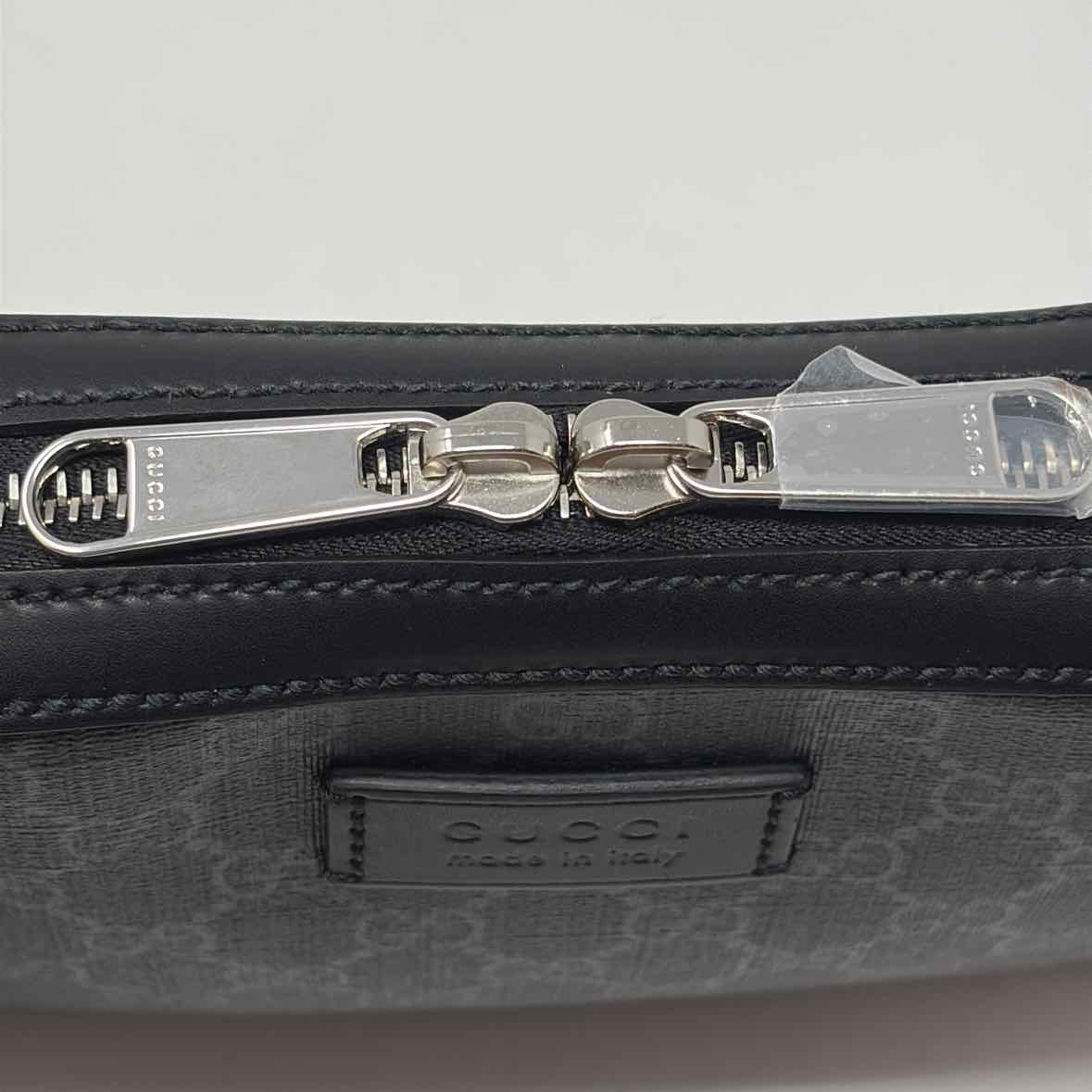 Pre-Owned Gucci Black Canvas Designer Handbag