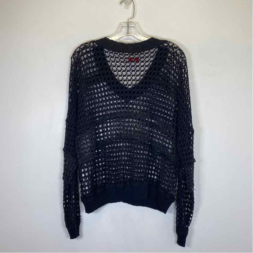 Pre-Owned Size M Pete Black & Silver Sweater