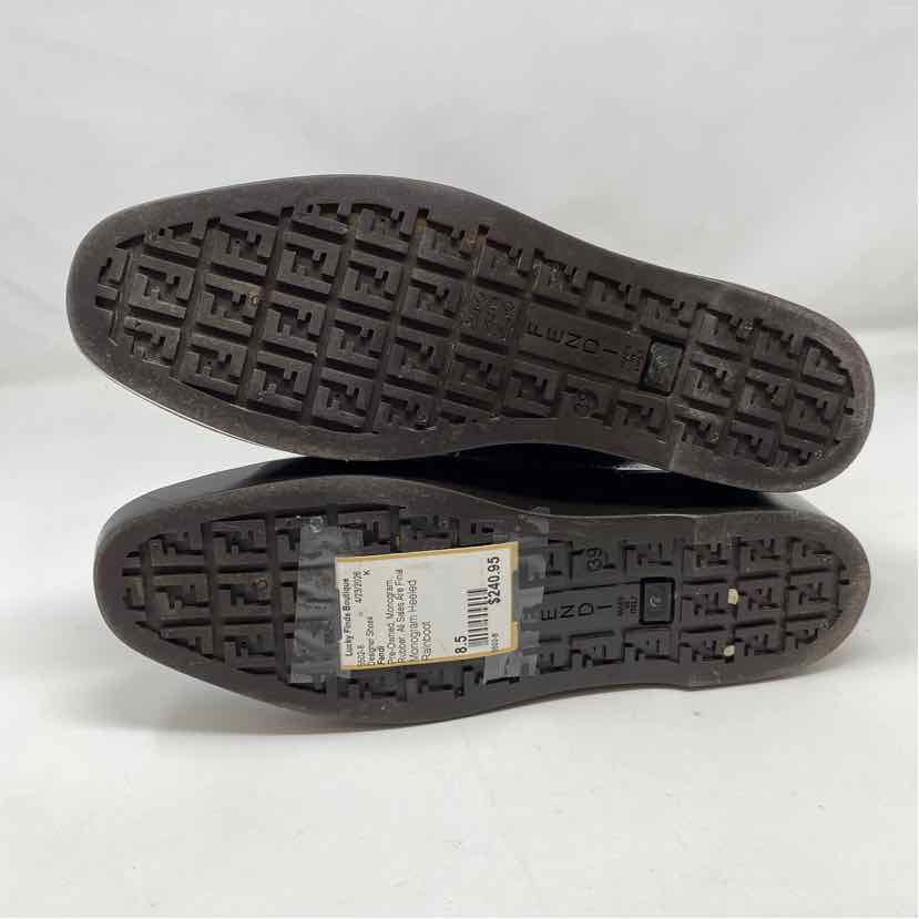 Pre-Owned Fendi Monogram Rubber Shoe Size 8.5 Designer Shoes
