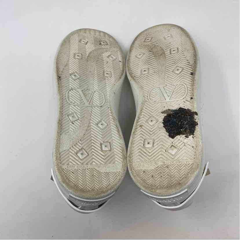 Pre-Owned Valentino White Leather Shoe Size 9.5 Designer Shoes