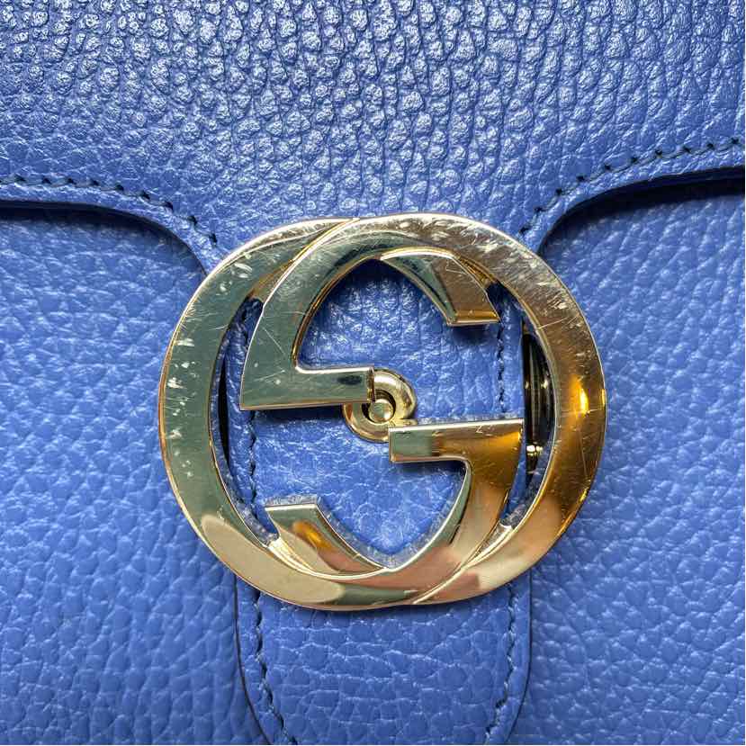 Pre-Owned Gucci Blue Leather Designer Handbag