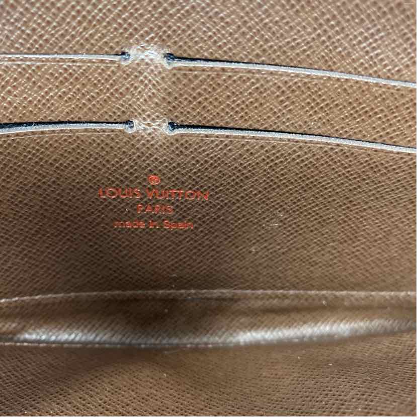 Pre-Owned Louis Vuitton Damier Eben Canvas Designer Wallet