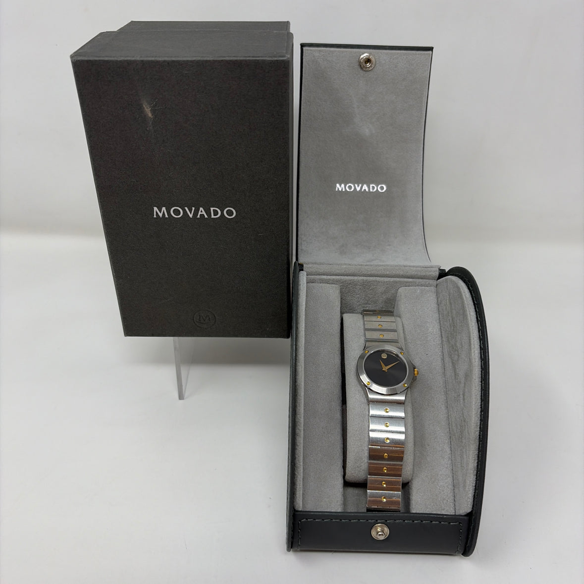 Pre-Owned Movado Silver Silver Designer Jewelry