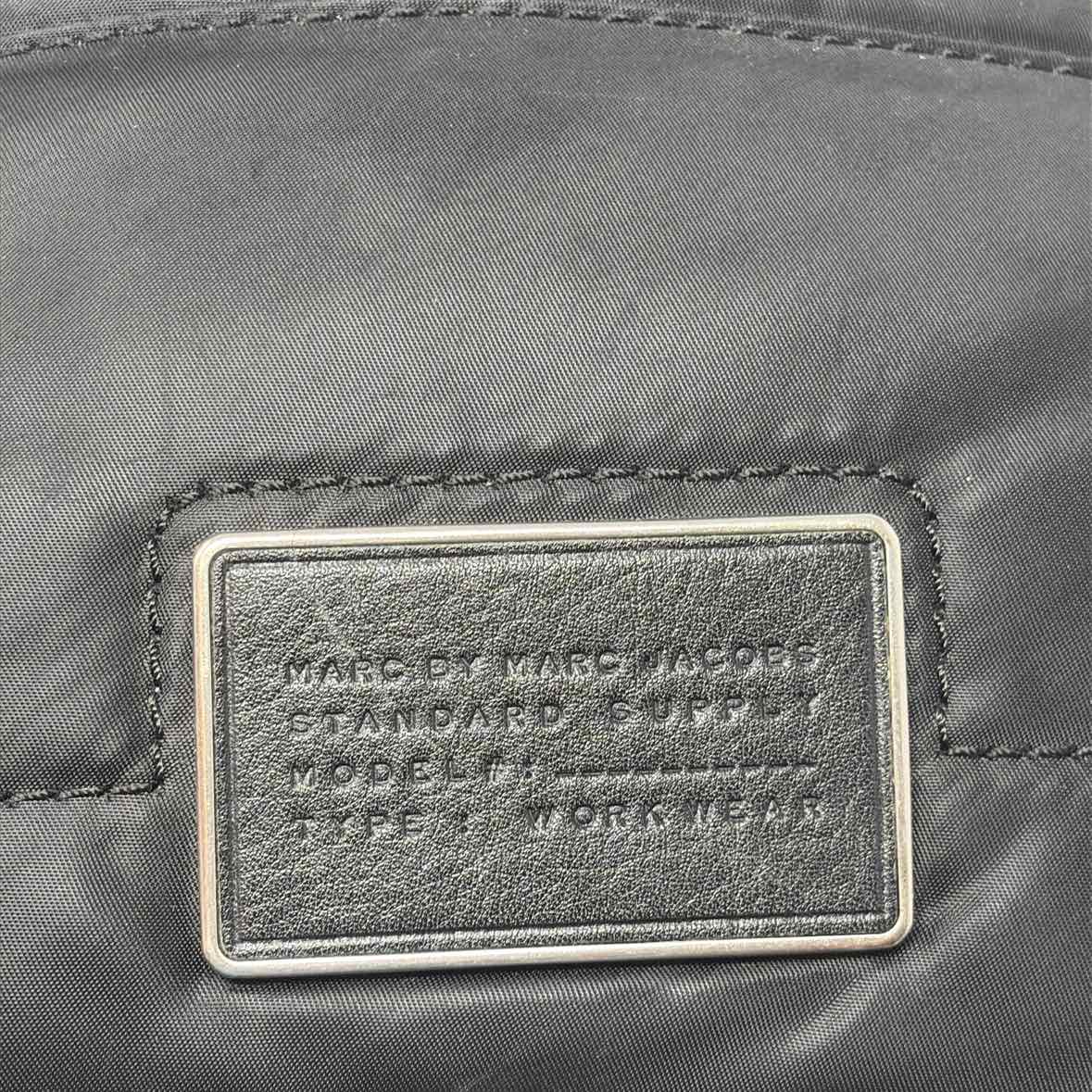 Pre-Owned Marc Jacobs Black Nylon Handbag