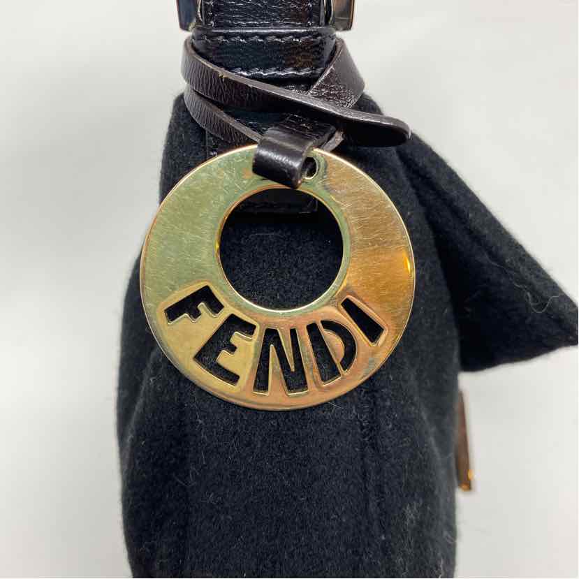 Pre-Owned Fendi Black Fabric Designer Handbag