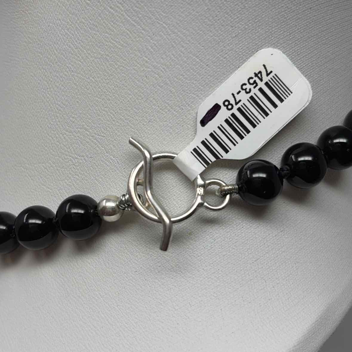 Pre-Owned Boutique Black Beaded Necklace