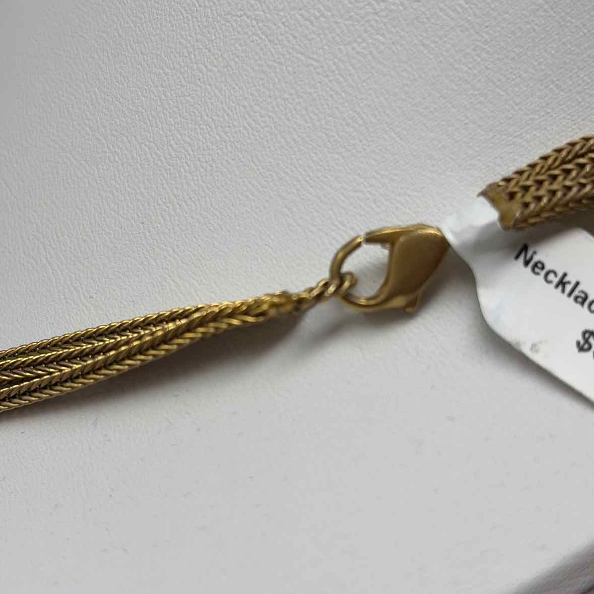 Pre-Owned Boutique Gold Chains Necklace
