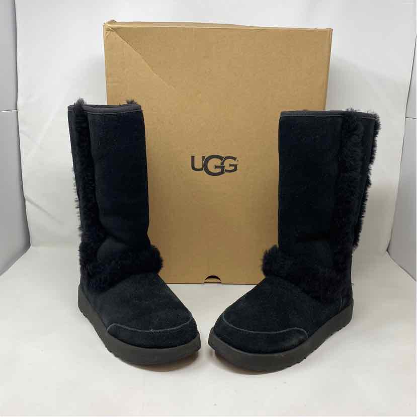 Pre-Owned Shoe Size 7 UGG Black Boots