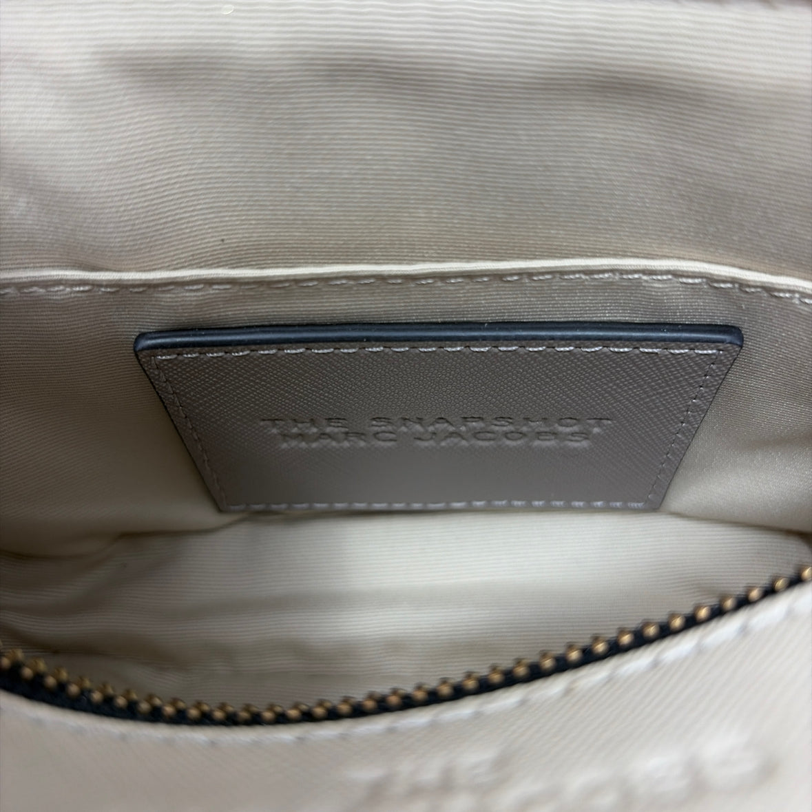 Pre-Owned Marc Jacobs Tan Coated Canvas Handbag