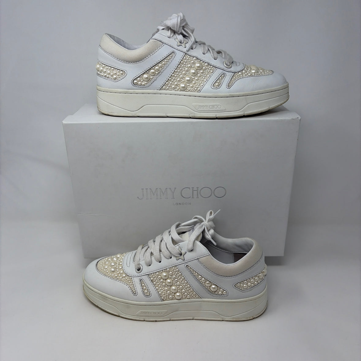 Pre-Owned Jimmy Choo White Pearls Shoe Size 7.5 Designer Shoes