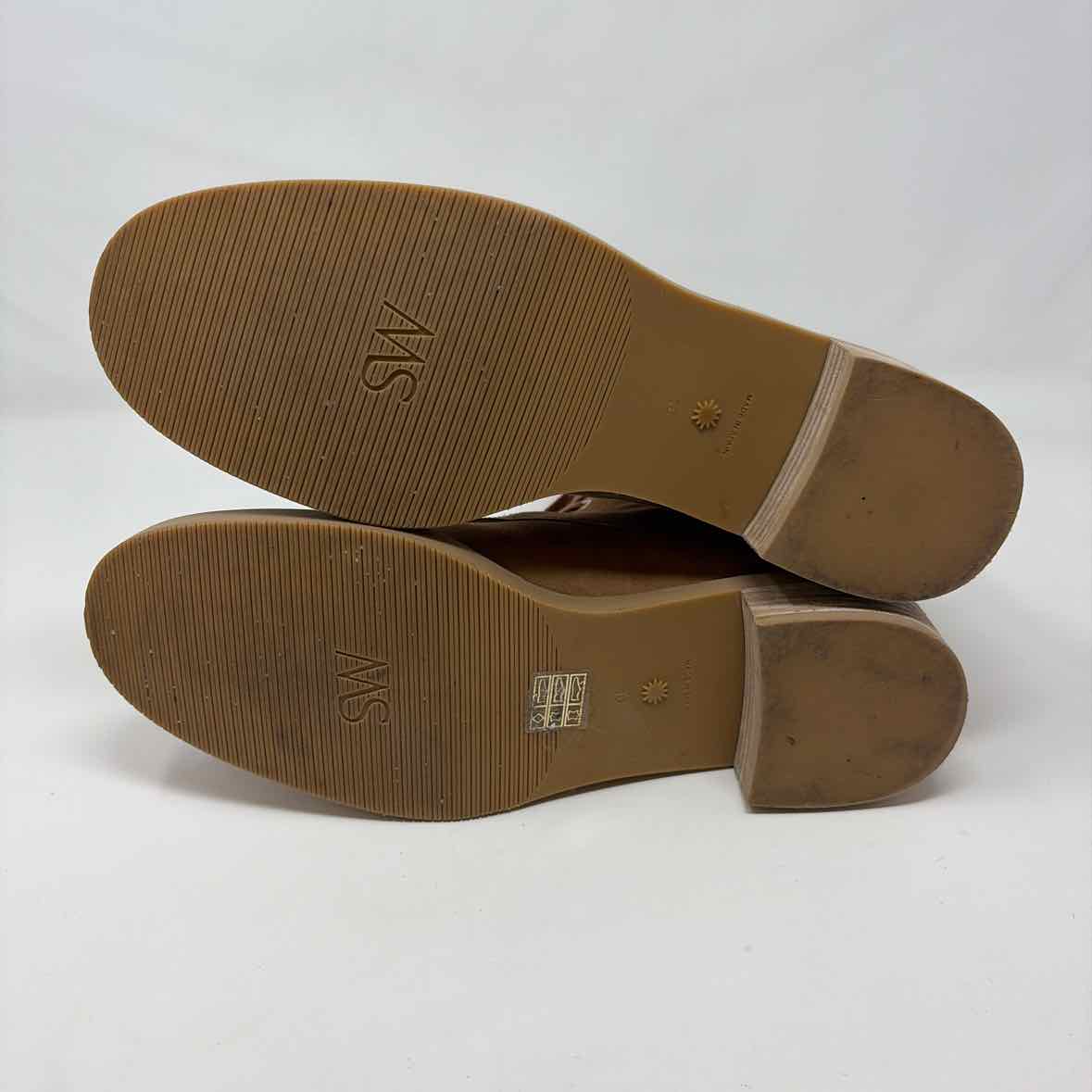 Pre-Owned Shoe Size 10 Stuart Weitzman Cognac Booties