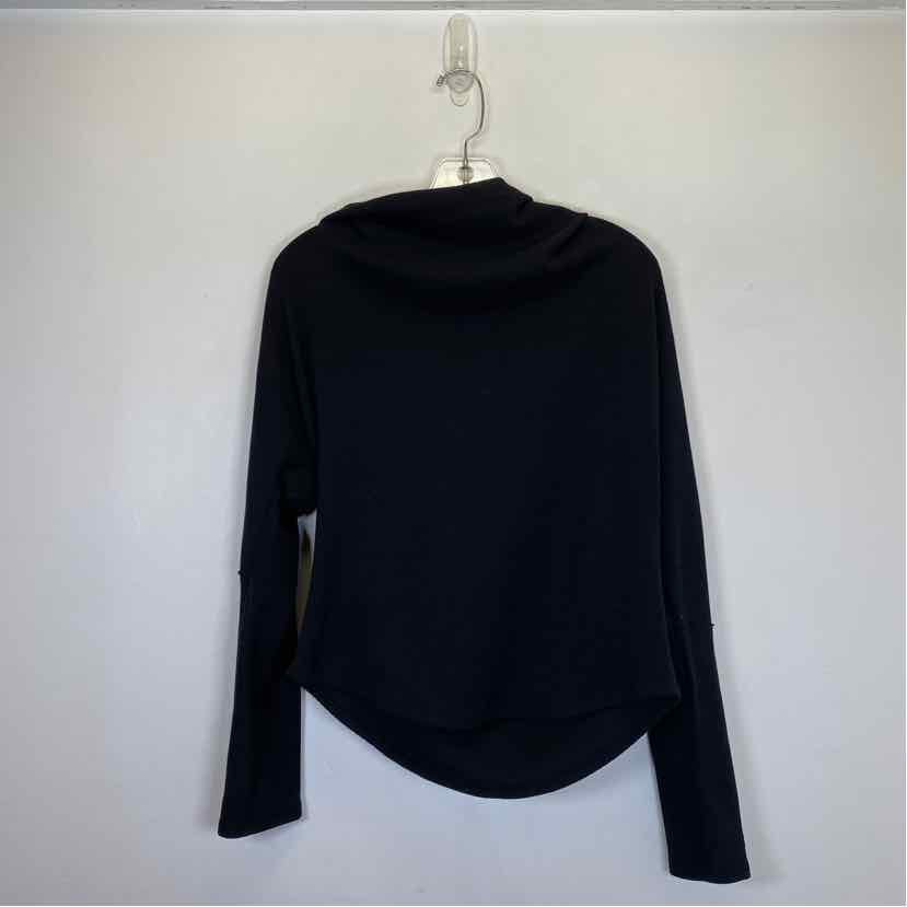 Pre-Owned Size L We The Free Black Top