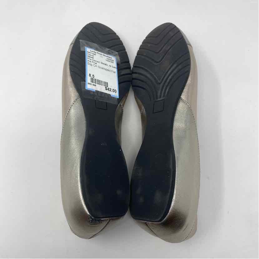 Pre-Owned Shoe Size 8.5 Vaneli Metallic Casual