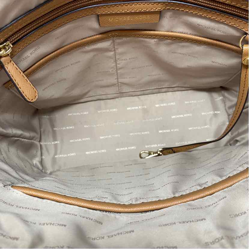 Pre-Owned Michael Kors Cognac Coated Canvas Handbag