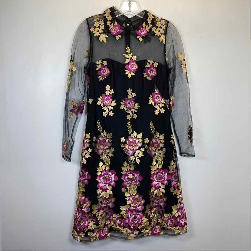 Pre-Owned Size 8/M Marchesa Notte Black Floral Casual Dress