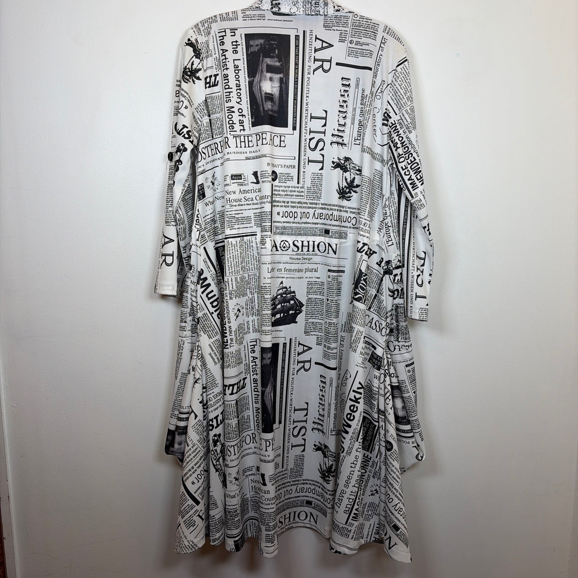 Pre-Owned Size M Neo Noble Black/White Jacket