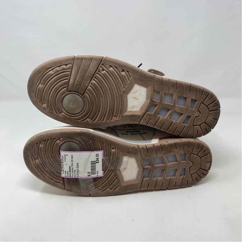 Pre-Owned Shoe Size 9.5 Steve Madden Pink Sneaker