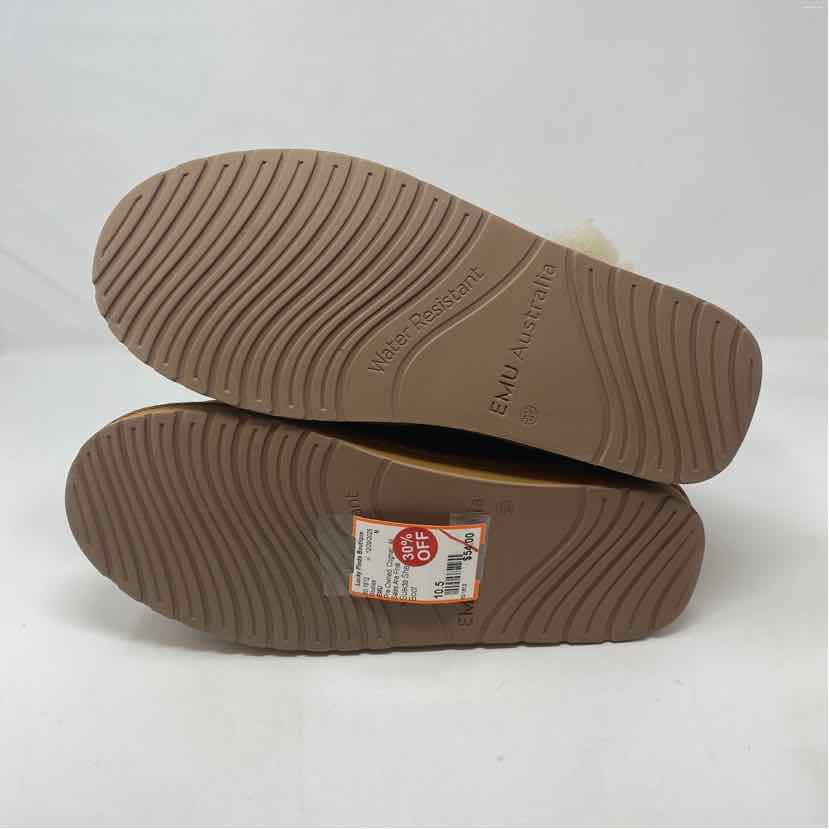 Pre-Owned Shoe Size 10.5 EMU Cognac Booties