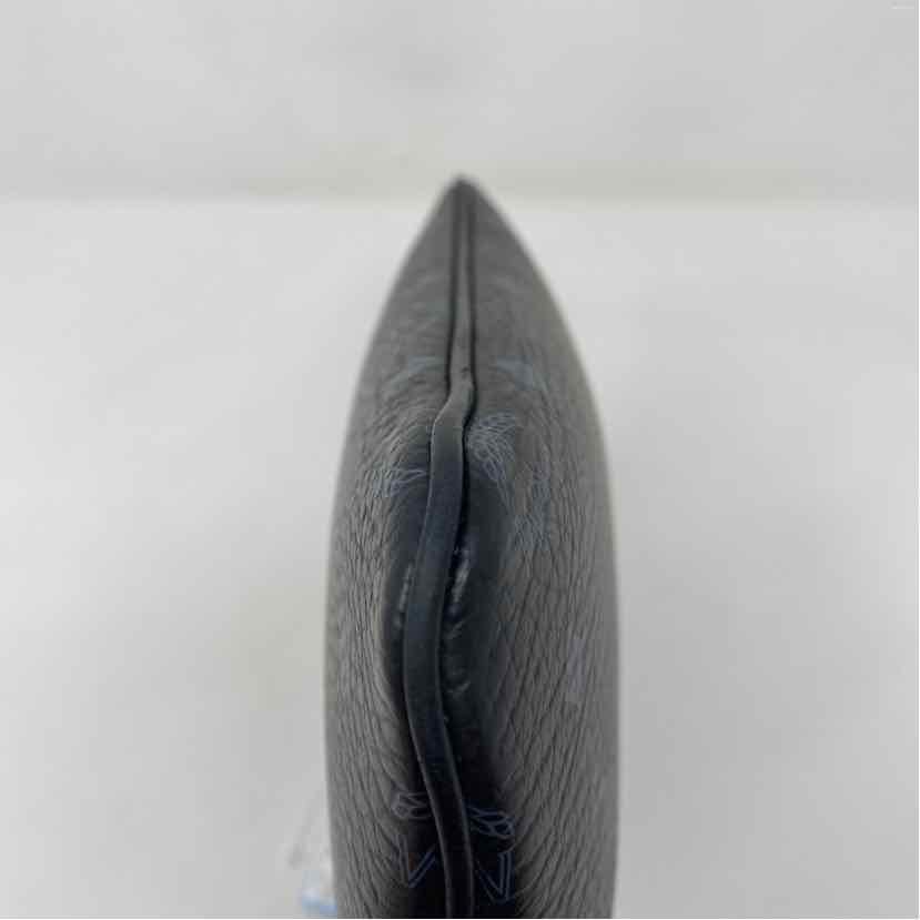 Pre-Owned MCM Black Leather Designer Handbag