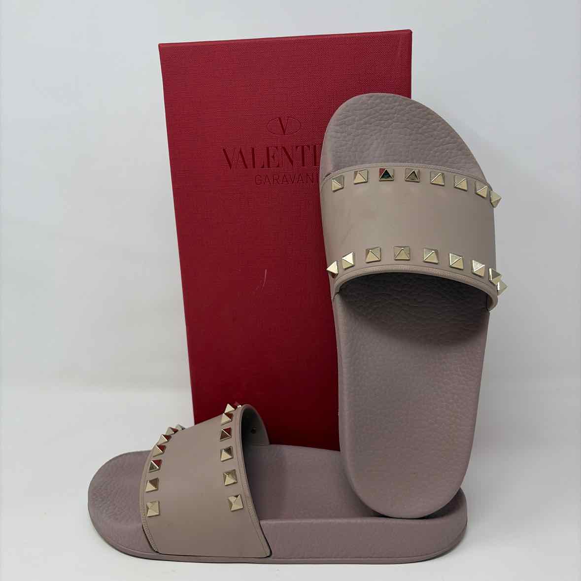 Pre-Owned Valentino Mauve Rubber Shoe Size 7.5 Designer Shoes