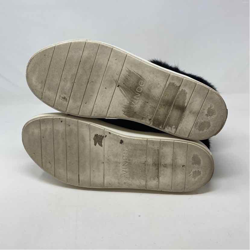 Pre-Owned Shoe Size 10 VINCE Black Sneaker