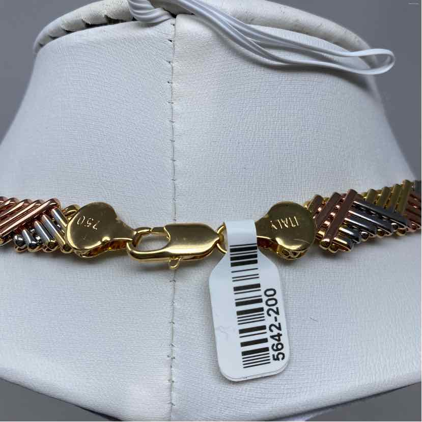 Tri Metal Metal Necklace