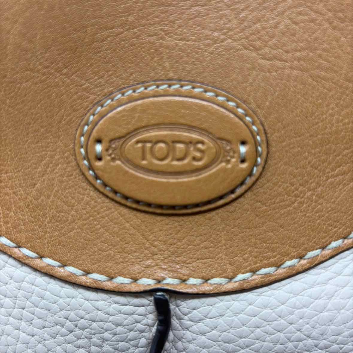 Pre-Owned Tod's Tan Leather Handbag
