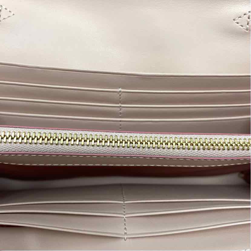 Pre-Owned MCM Pink Leather Designer Handbag