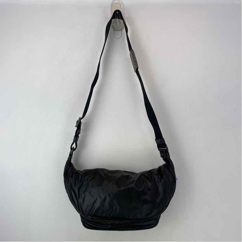 Pre-Owned Bottega Veneta Black Nylon Designer Handbag