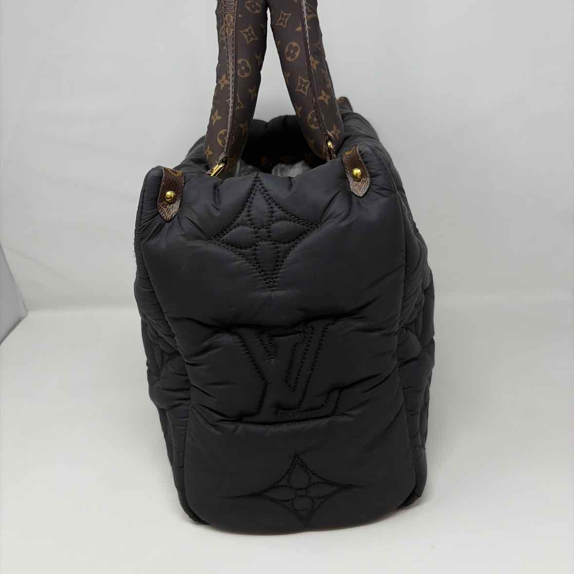 Pre-Owned Louis Vuitton Black/Brown Nylon Designer Handbag