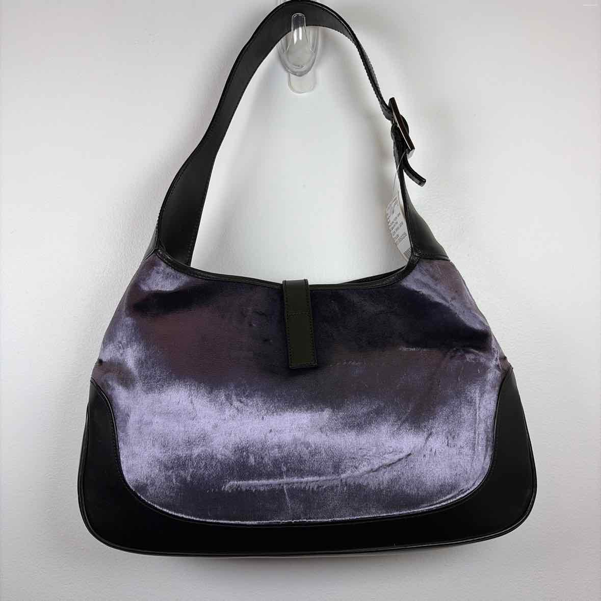 Pre-Owned Gucci Purple Velvet Designer Handbag