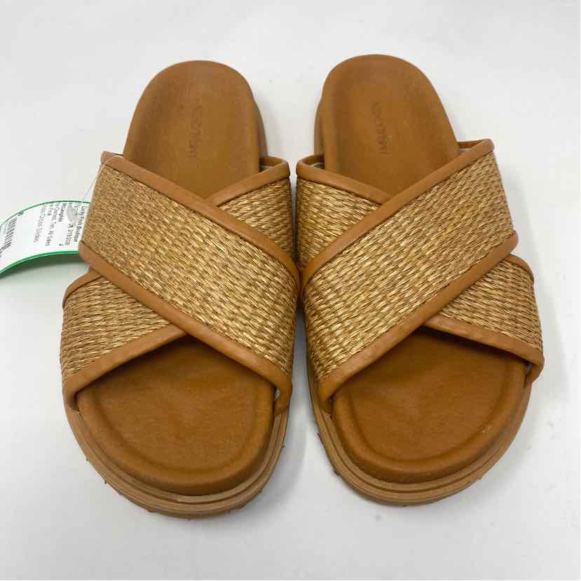 Pre-Owned Shoe Size 8 J McLaughlin Tan Sandals