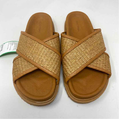 Pre-Owned Shoe Size 8 J McLaughlin Tan Sandals