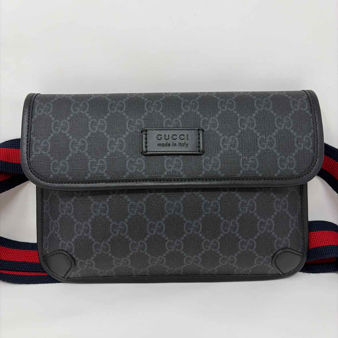 Pre-Owned Gucci Black Canvas Designer Handbag