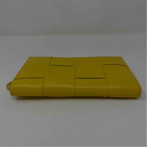 Pre-Owned Bottega Veneta Yellow Leather Designer Wallet