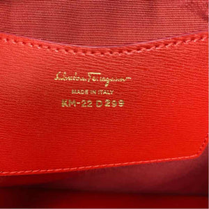 Pre-Owned Salvatore Ferragamo Black Leather Designer Handbag