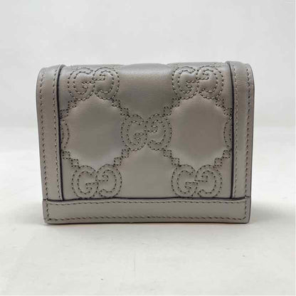 Pre-Owned Gucci Grey Leather Designer Wallet