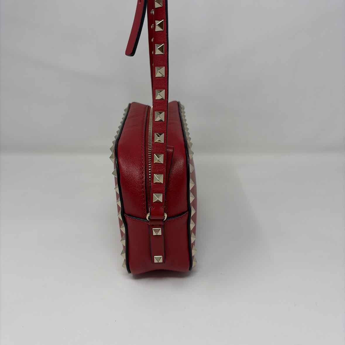 Pre-Owned Valentino Red Leather Designer Handbag