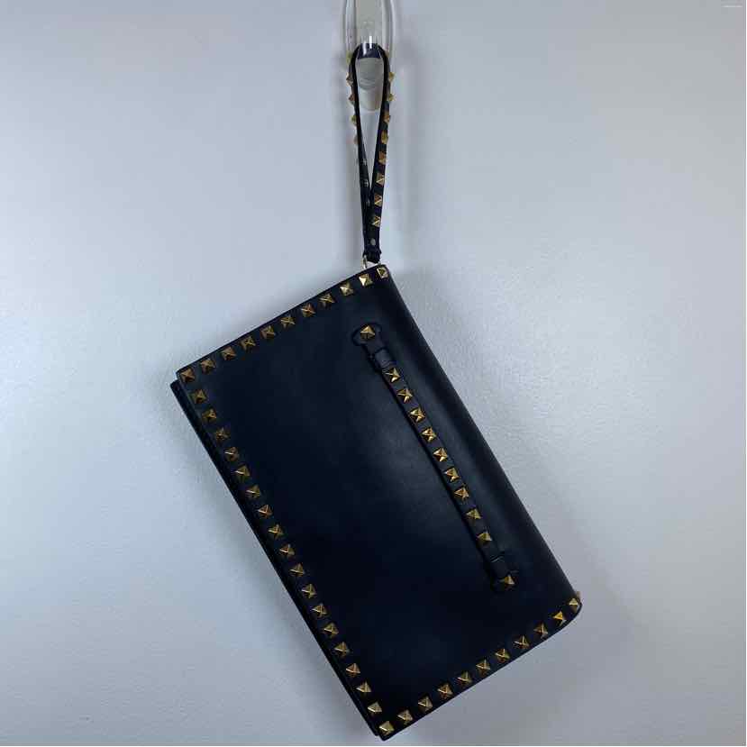 Pre-Owned Valentino Black Leather Designer Handbag