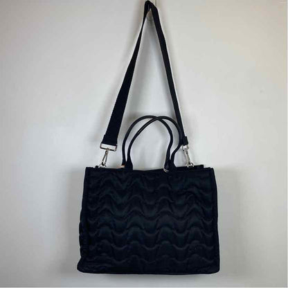 Pre-Owned Coccinelle Black Nylon Handbag