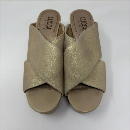 Pre-Owned Shoe Size 10  Lucca Lane Gold Multi Wedge