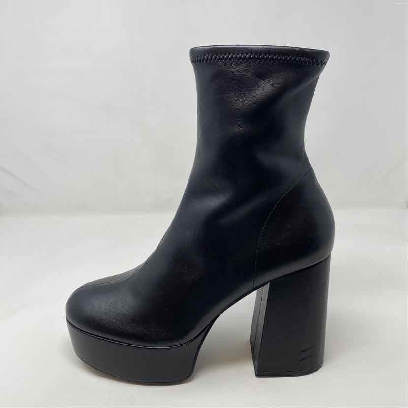 Pre-Owned Shoe Size 9.5 Steve Madden Black Booties